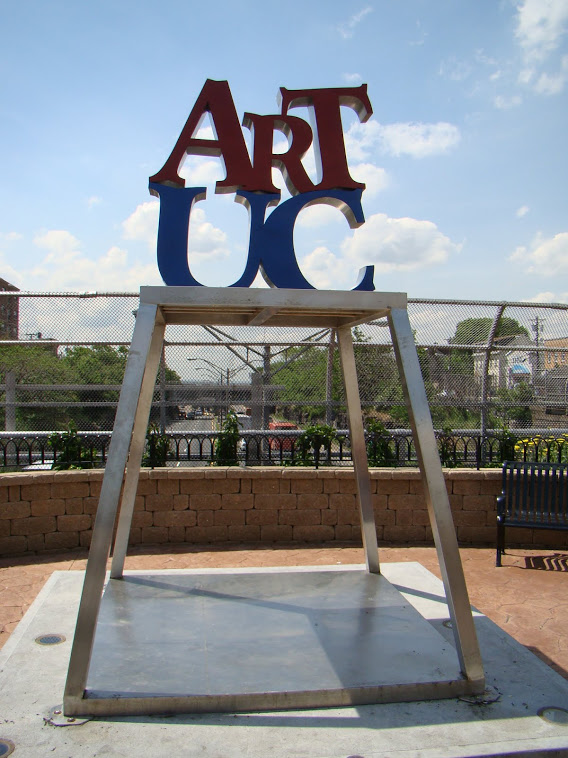 Union City Art Sculpture